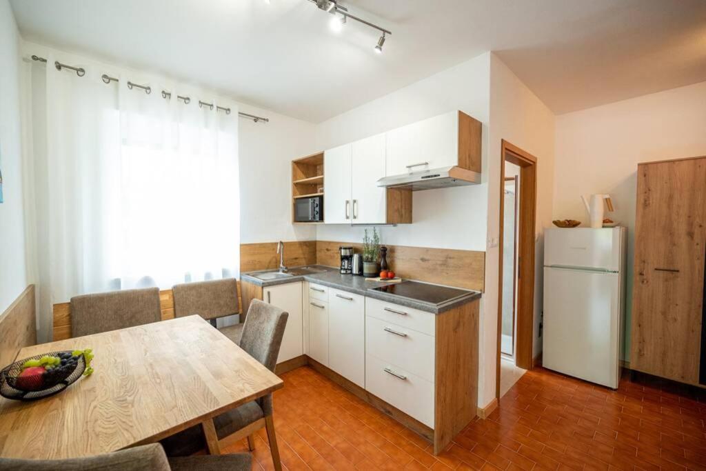 Ferienwohnung Am Kalterer See In Suedtirol Caldaro Exterior photo